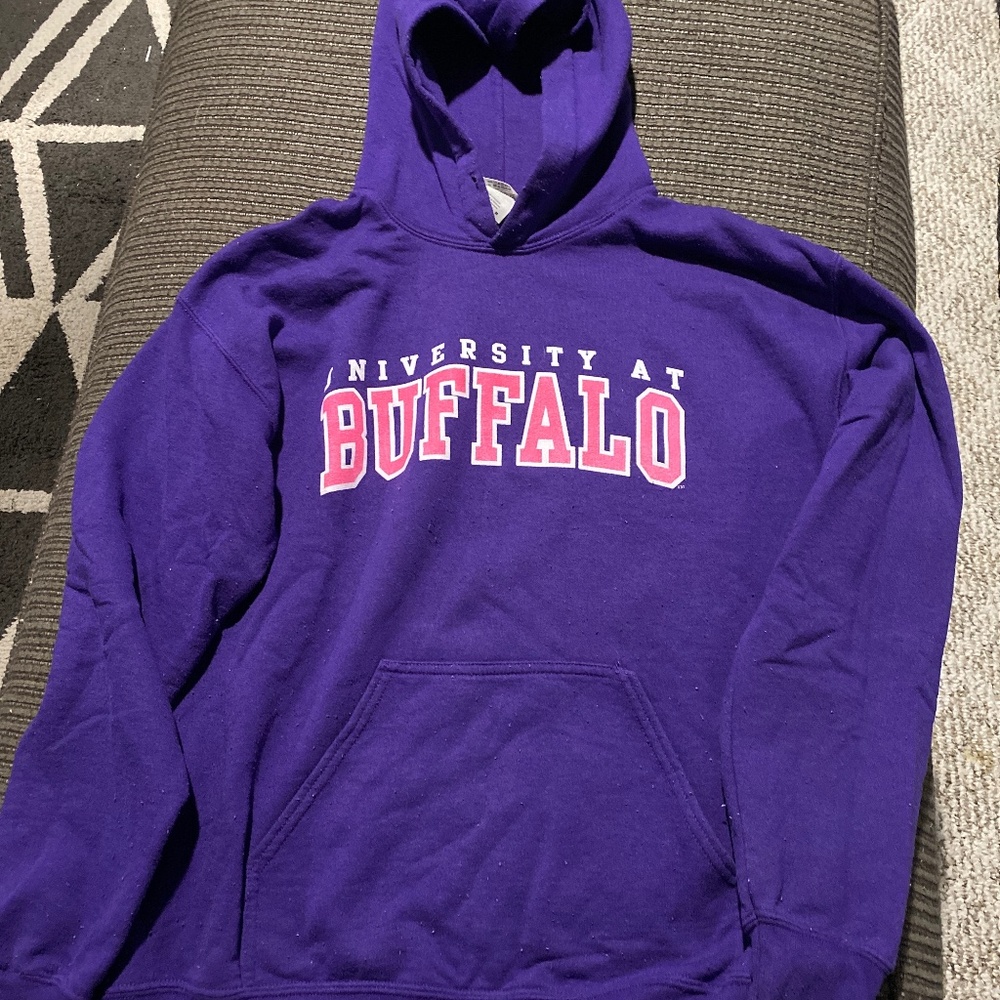 Women’s hooded sweatshirt